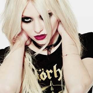 tcylor's profile picture. I hope that when the world comes to an end, i can breathe a sigh of relief because there will be so much to look forward to.