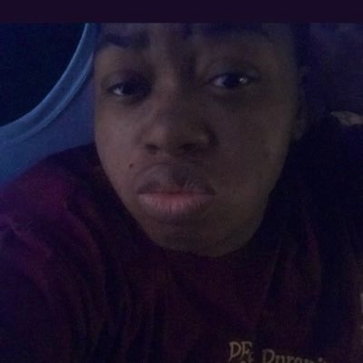 I’m a female gamer love sports n real life Lil dribble god my twitch ballergirl1991 YouTube ToTuffballergirl