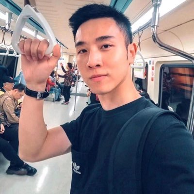 Leeli0801's profile picture. 