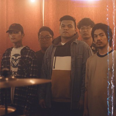 5 boys who banded together to make music. / Coffee feat. Xavier MV OUT NOW!
https://t.co/tiZ73Hr1aY
https://t.co/tiZ73Hr1aY