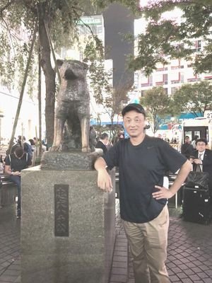 Nacido en Paraguay. Licenciado en Comercio Internacional. Amante de la Economía y la Gastronomía. Hincha de Cerro Porteño y de River Plate de Argentina.
