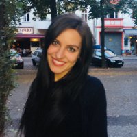 Christine Knoll (@mogadhora) Twitter profile photo