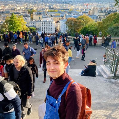 Made In @UBMontaigne - @ScPoBx | Chef de projet com territoires et chantier | j’aime les transports, l’Histoire et Kim Petras | he him