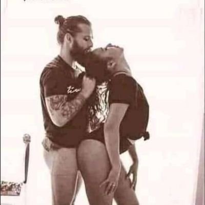 Elguaro1102's profile picture. single😈, Sencillo y sin rollos punto.
no tengas miedo escríbeme.😉