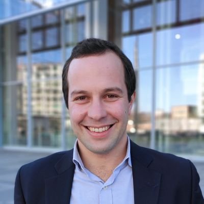 tomR_92's profile picture. 