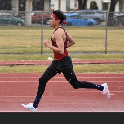 2023 SHS |800m runner 2:10.3 |5’10| 155lbs |SHS Football corner|