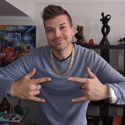 BSisBenShapiro's profile picture. Secular Christian, free thinker 🧠, and veteran. Ohio, to the south, to Beverly Hills 🤑, now well off and retired in Fort Wayne. 🧘‍♂️