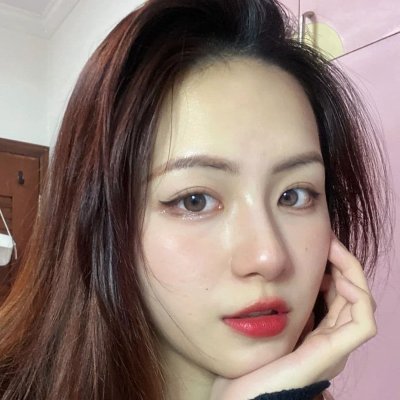 GiGi57307557's profile picture. like to take a photo