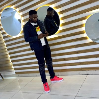 Don’t stress me! / Civil engineer/ Scaffolder/ Co-host @BeyondLines25