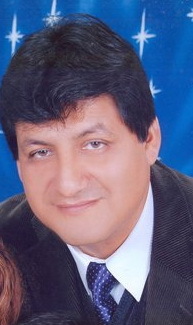 Egresado de la UNMSM, Lic. en Computación e Informática y
Ing. De Sistemas y software UNMSM. Trabajo en el Departamento de Sistemas e Informática.