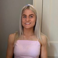 Chloe (@itschloeadcock) 's Twitter Profile