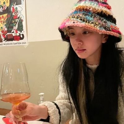 CadirRocio's profile picture. me llamo tuiailait Sparkol y me preguntaba que era la amistad hasta que su magia me quisieron dar: aventuras, diversion, es fuerte y fiel, lamagialohaceaunmejor