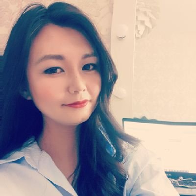 girlboss2020's profile picture. blockchain