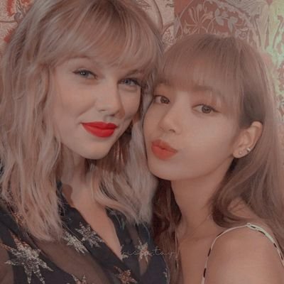 swiftiipink's profile picture. I'll be your summer sun forever