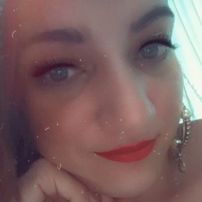 📌Filha;
📌 Irmã;
👩⚕️Acadêmica de Enfermagem
📌 Secretária Executiva;
📌Pet lovers;
📌 Café lovers;
📌Makeup lovers;