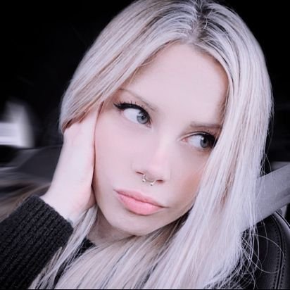 biy1nghost's profile picture. ꪉ !¡ biyín's love bot ٭