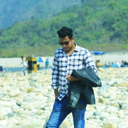 ijonyahmed's profile picture. দেবের সবচেয়ে বড় ভক্ত