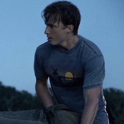 callmestarkey's profile picture. 