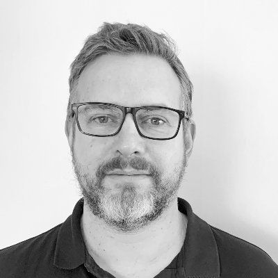 Native English Copywriting and Localisation services