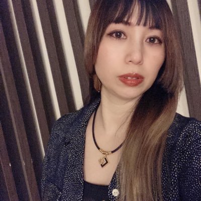 2人の姫•保護猫5匹＼⍩⃝／ 長崎産まれ☺︎ 自営で美容師✂︎明日は小さな幸せが舞い降りるように♡ ｼﾝｸﾞﾙ、子育てﾏﾏﾋﾞｺﾞｯ(*ꆤ.̫ꆤ*) インスタストーリーメインでし🫡