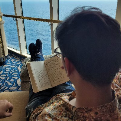 what_the_srthk's profile picture. 