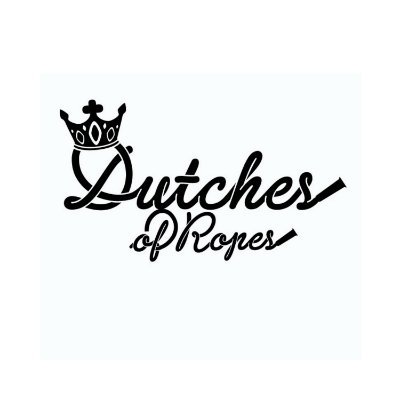 Let's get together, make new friends and have fun amongst
grown queens. This is an Adult Double Dutch Group.
#DutchessofRopes #hulahoops #doubleDutch #hopscotch