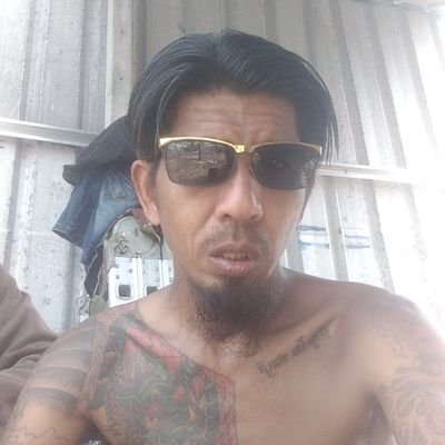 hun_lek's profile picture. ชอบเย็ด