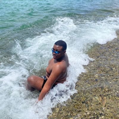 RonaldG11254394's profile picture. Viva a vida como se fosse o último dia