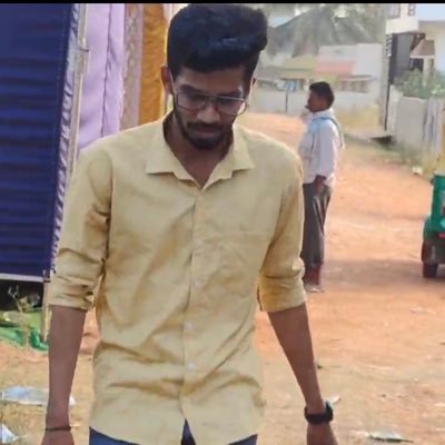 karthik_liki's profile picture. 