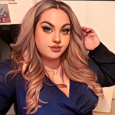 mollyjmorton's profile picture. ✨insta- @mollymorton