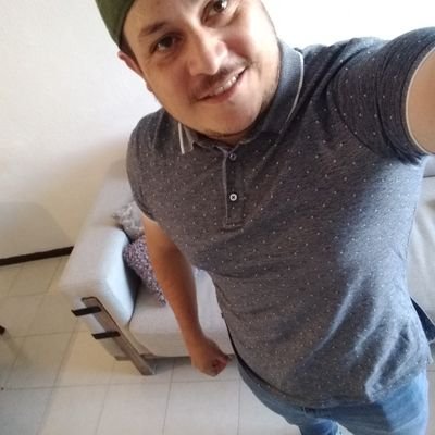 Alexmancabrera's profile picture. Muy competitivo, nunca confotmista