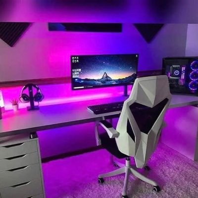 pinkcuddless's profile picture. Little Monster | Betty White 1922-2021 Thank you for being a friend