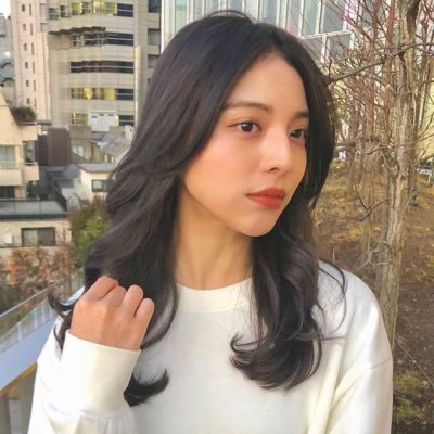 FrjhDmfdMROQB0x's profile picture. 2023卒