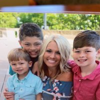 Christina Busch (@cdbbusch_busch) 's Twitter Profile Photo Christina Busch (@cdbbusch_busch) 's Twitter Profile Photo