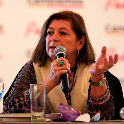 Militante radical y feminista. Vicepresidenta de la @UCRNacional. Parlamentaria del Mercosur. Luchadora por la igualdad y la libertad, desde y para siempre.