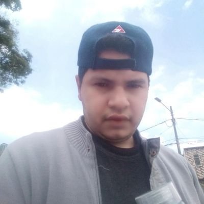 lukas1420's profile picture. 