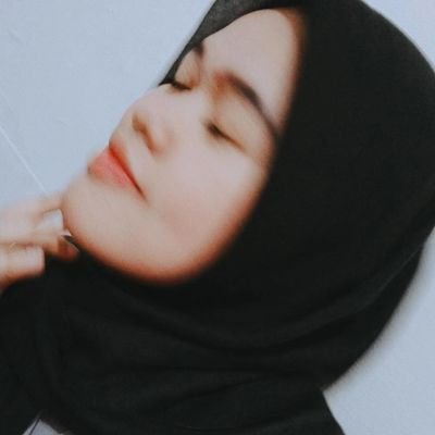 PriskaDJ1's profile picture. don't take anything, seriously i'm random