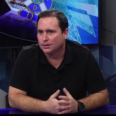Ingeniero Agrícola.Entrenador Nacional de Fútbol (R.F.E.F).