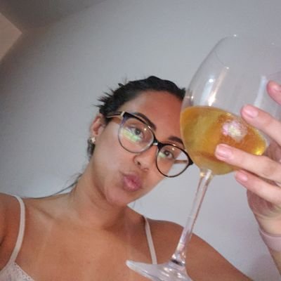 juliana11campos's profile picture. matando a saudade daqui.