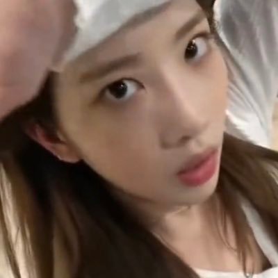 gowsouul's profile picture. jinsoul: but i-i’m picky