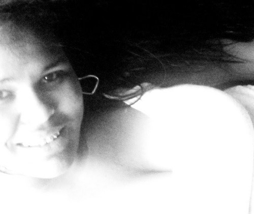 Às vezes a felicidade se esquece de nós. Mas nunca devemos nos esquecer da felicidade....... Dєυs тєм σ мєłнσя ραяα мıм ♫яєssυscıтα σs мєυs sσηнσs senhor