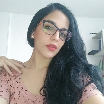 Mamá; Abogada especialista en derecho comercial; Hincha de Atlético Nacional; Rama Judicial👩🏻⚖️