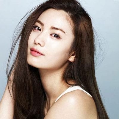 achieraprasojo's profile picture. 