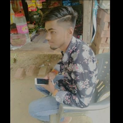 _जब राजनीति हो नास_
___ तब जनता चुने___
    __आकाश__।
