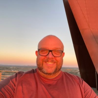 From Australia 🇦🇺 new to Germany, studying Masters in History and culture at uni Greifswald. Community minded 🌈 #lgbtq #gay and #hiv issues. he/him