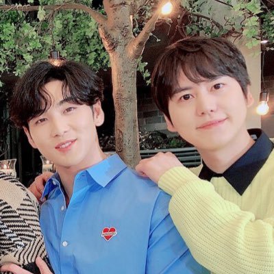 LAWTU ✨#CheersCocktail #SUPERJUNIOR #NUEST #SEVENTEEN #JBJ 규현🐧 백호🐯 원우🐈