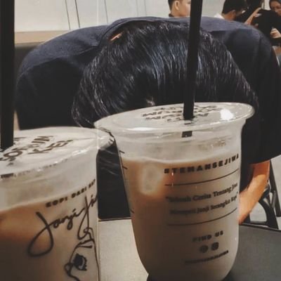 bobasgr's profile picture. Sapa nie? Jan kepow dah lau.