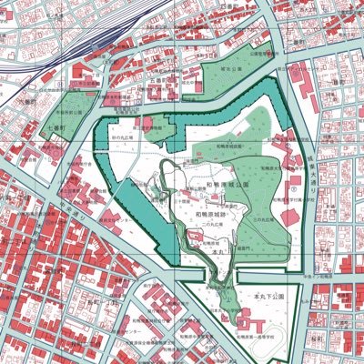 地図、空想地図、地理、地域経済などの趣味垢 歴史なども時々 学生なので低頻度ですが空想地図関係をメインに呟いていきます。 GIS勉強中。趣味が合いそうな方フォロー失礼致します。