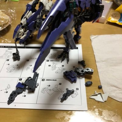 プラモデルとTCGの沼を浮いたり沈んだりする生命体。
最近はMTGをちまちま蒐集中。
割と無反応かもしれないけど、気にしないでくださいね。