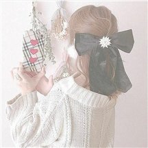 会社３社経営しながら投資家として活動してます😊
過去、家族の負債の肩代わりをしてしまい人生詰んだと思っていましたが、今のビジネスに出会い奇跡の復活😆
現金配布も悪くないと思いましたが、ずっと稼ぎ続けられるやり方を伝える方がみんなのためになるかと思い活動しています😄